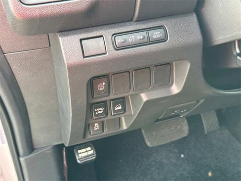 New 2026 Nissan Frontier S image 23