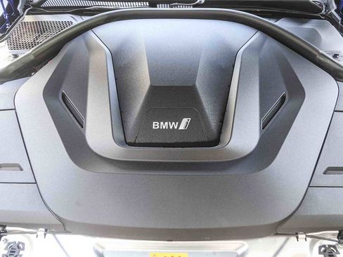 Used 2025 BMW i4 eDrive40 w/ M Sport Package image 23