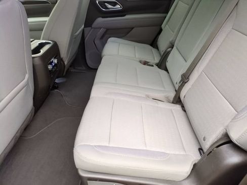 Used 2024 GMC Yukon SLE w/ Gmc Pro Safety Plus Package AWD/4WD image 19