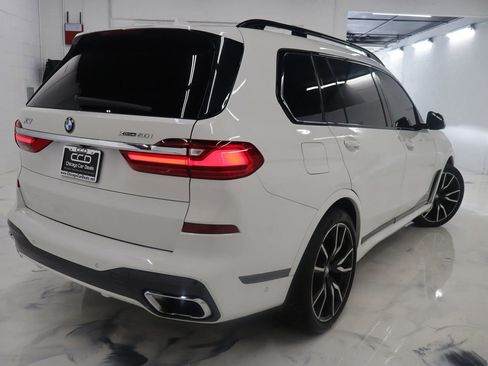 Used 2019 BMW X7 xDrive50i w/ M Sport Package AWD/4WD image 7