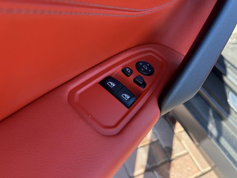 Used 2019 BMW Z4 sDrive30i w/ M Sport Package image 15