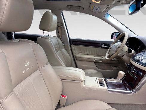 Used 2010 INFINITI M35 w/ Technology Pkg image 12