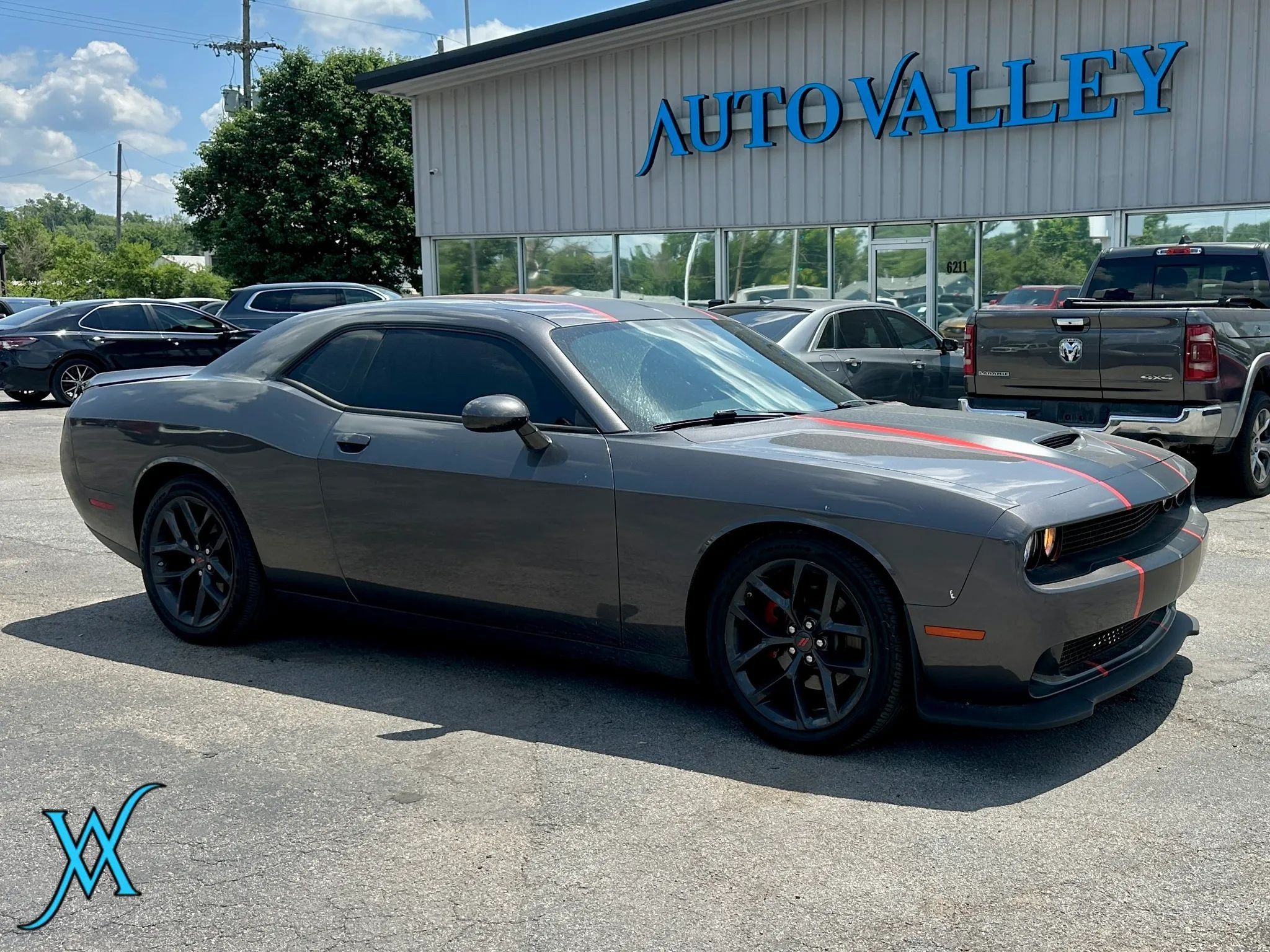 Used 2022 Dodge Challenger R/T w/ Blacktop Package RWD image 1
