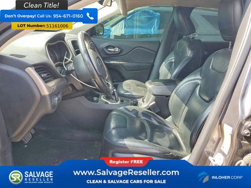 Used 2017 Jeep Cherokee High Altitude AWD/4WD image 9