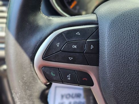 Used 2018 Jeep Grand Cherokee Limited RWD image 17