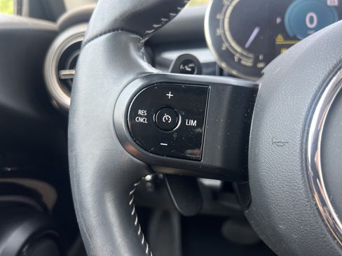Used 2024 MINI Cooper S FWD image 19