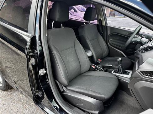 Used 2019 Ford Fiesta SE FWD image 13