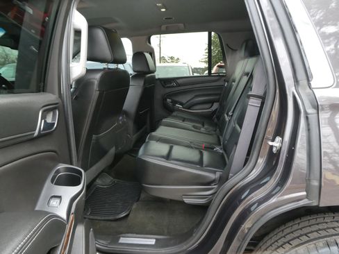 Used 2017 Chevrolet Tahoe LT image 27