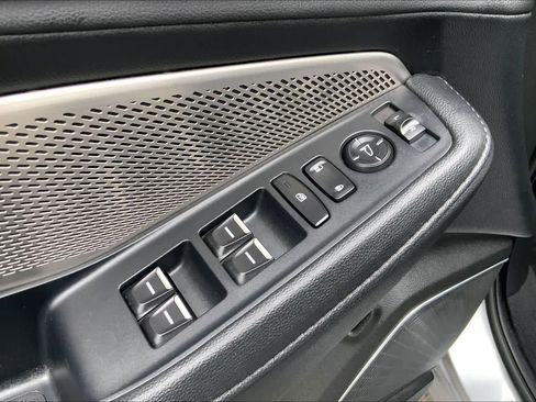 Used 2024 Acura MDX FWD image 33