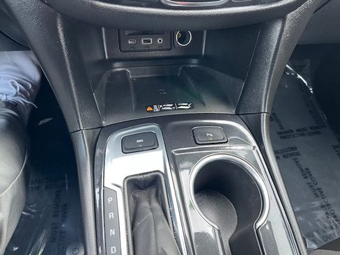 Used 2022 Chevrolet Equinox Premier AWD/4WD image 14