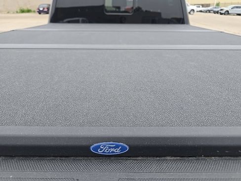 Used 2023 Ford F250 Platinum AWD/4WD image 6