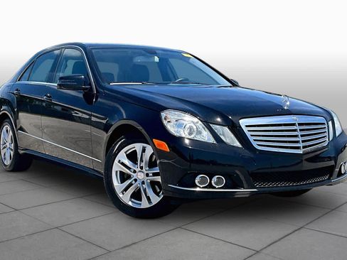 Used 2011 Mercedes-Benz E 350 Sedan image 2