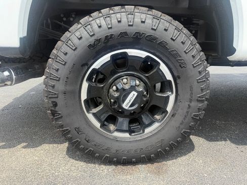 New 2026 Ford F250 Platinum w/ Platinum Plus Package AWD/4WD image 59