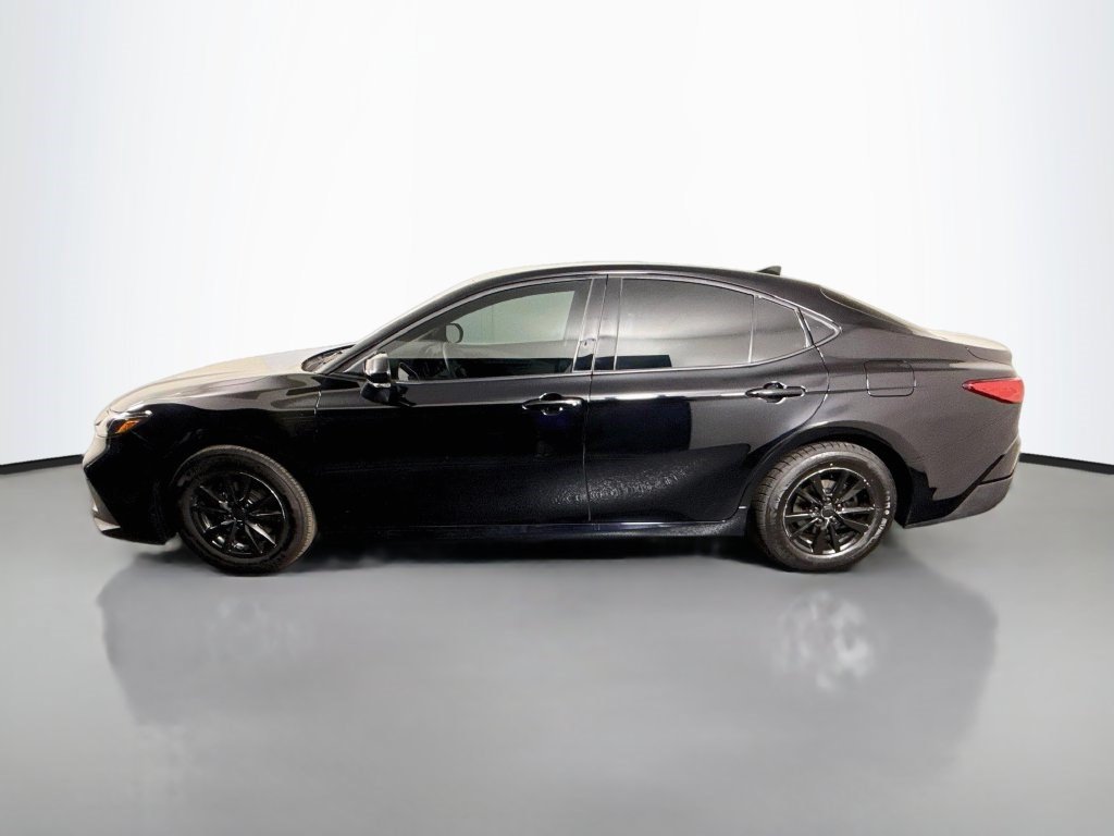 Used 2026 Toyota Camry LE FWD image 6