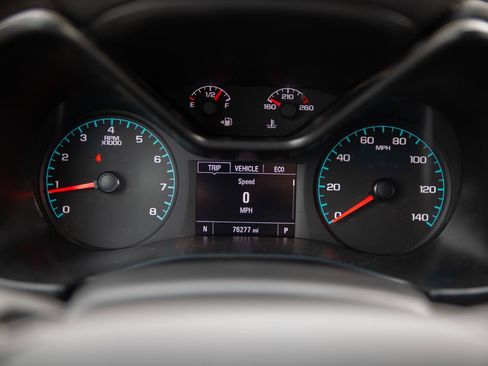 Used 2022 Chevrolet Colorado LT AWD/4WD image 12