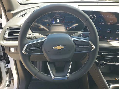 New 2026 Chevrolet Traverse LT w/ Driver Confidence Package image 21