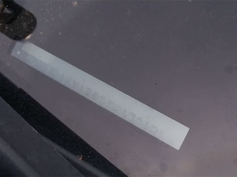 Used 2015 INFINITI Q70 L 5.6 w/ V8 Deluxe Technology Package image 12