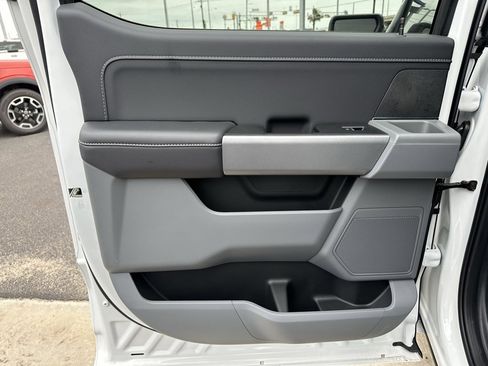 New 2025 Ford F150 XLT w/ Equipment Group 301A Standard image 16