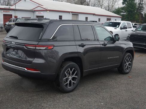 New 2025 Jeep Grand Cherokee Limited w/ Trailer Tow Package image 6