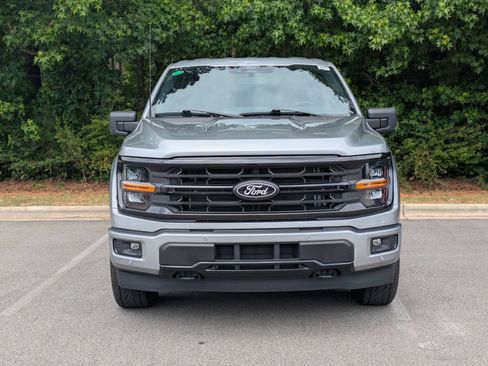 Used 2025 Ford F150 XLT w/ Equipment Group 302A MID AWD/4WD image 7