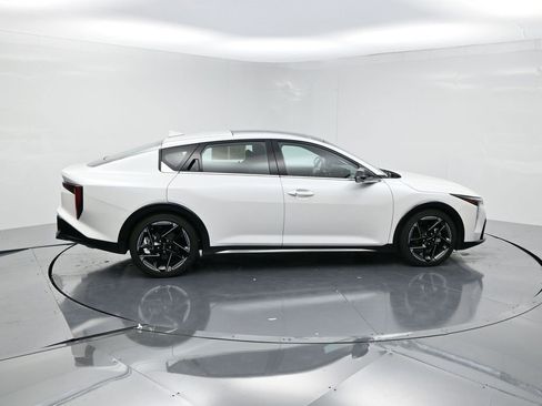 Used 2025 Kia K4 GT-Line w/ GT-Line Sunroof Package image 4