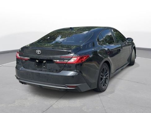 Used 2025 Toyota Camry SE w/ Multimedia Upgrade Package FWD image 6