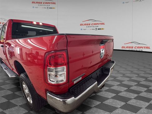 Used 2024 RAM 2500 Big Horn w/ Bed Utility Group image 6