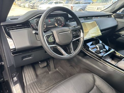 Certified 2025 Land Rover Range Rover Sport AWD/4WD image 23