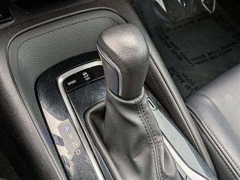 Used 2020 Toyota Corolla XSE image 13