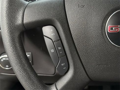 Used 2024 GMC Savana 2500 w/ Driver Convenience Package image 15