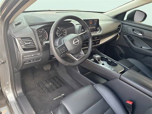Used 2026 Nissan Rogue SV w/ SV Premium Package image 20