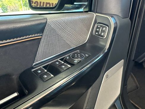 Used 2021 Ford F150 Platinum AWD/4WD image 12
