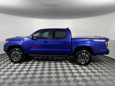 Used 2023 Toyota Tacoma TRD Sport AWD/4WD image 8