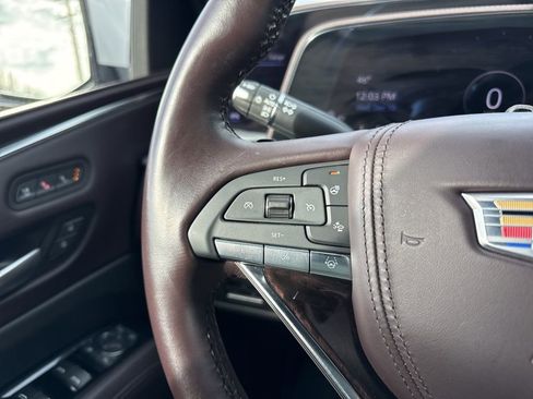 Used 2023 Cadillac Escalade ESV Sport Platinum w/ LPO, ONYX Package image 19