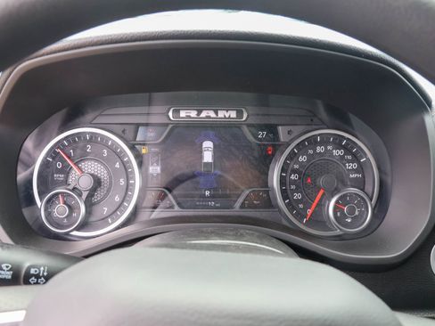 New 2026 RAM 1500 Express AWD/4WD image 22