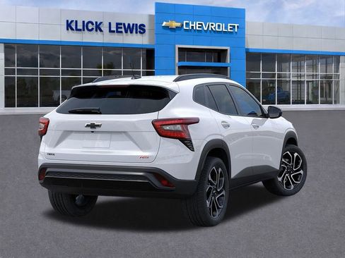 New 2026 Chevrolet Trax RS w/ Driver Confidence Package image 4