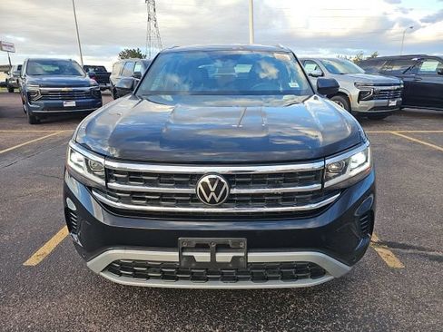 Used 2023 Volkswagen Atlas Cross Sport SE FWD image 9