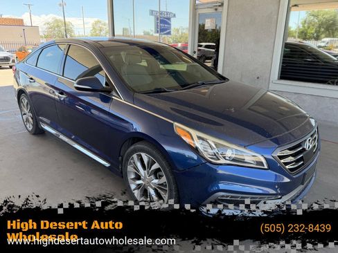 Used 2017 Hyundai Sonata Limited 2.0T w/ Cargo Package FWD image 1