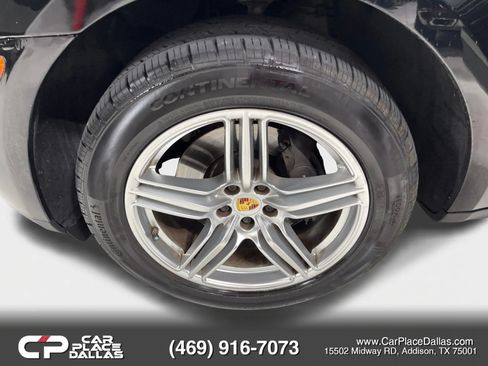 Used 2017 Porsche Macan AWD/4WD image 41