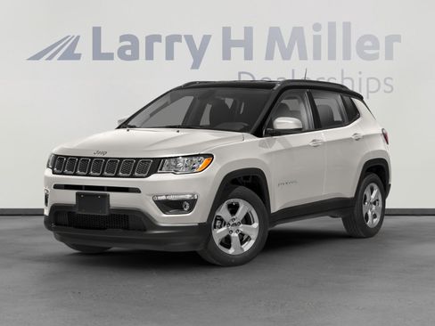 Used 2019 Jeep Compass Latitude w/ Popular Equipment Group image 1
