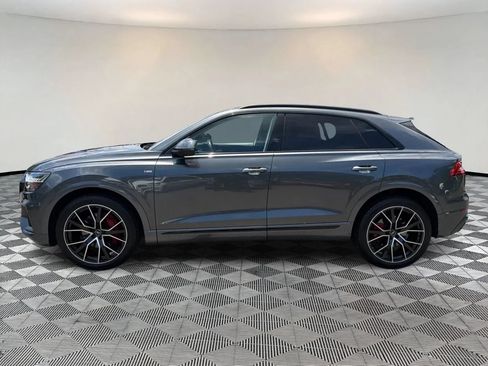 Used 2021 Audi Q8 Prestige w/ Prestige Package AWD/4WD image 4