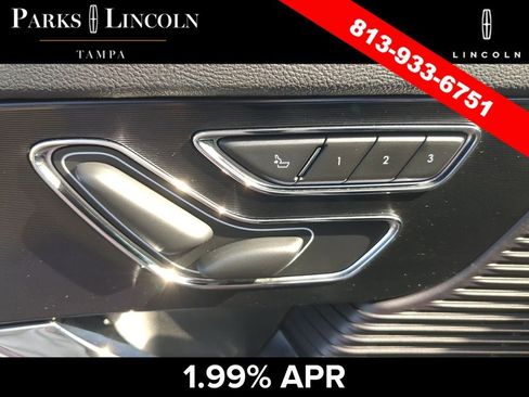 Certified 2022 Lincoln Corsair FWD w/ Equipment Group 101A image 18