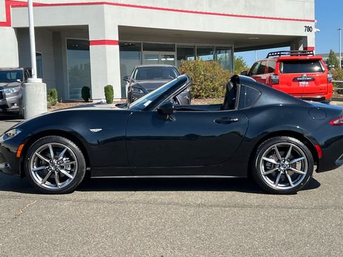 Used 2023 MAZDA MX-5 Miata Grand Touring RWD image 4