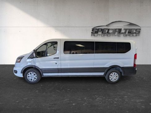 Used 2023 Ford Transit 350 XLT RWD image 7