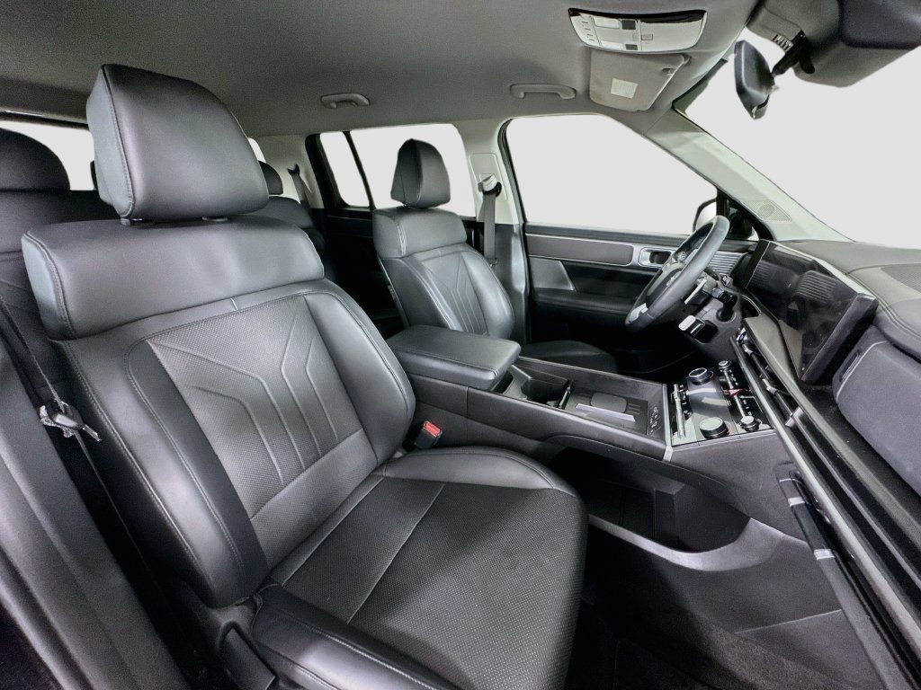 Used 2024 Hyundai Santa Fe SEL FWD image 30