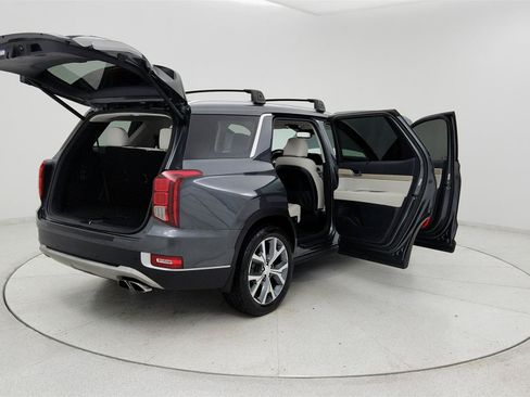 Used 2021 Hyundai Palisade SEL w/ Premium Package FWD image 11