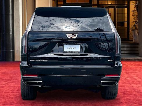 New 2026 Cadillac Escalade Sport AWD/4WD image 5
