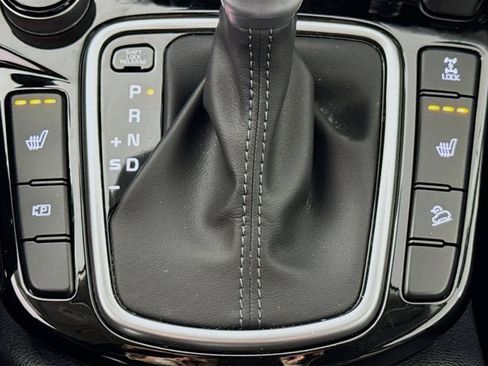 Certified 2024 Kia Seltos S image 20