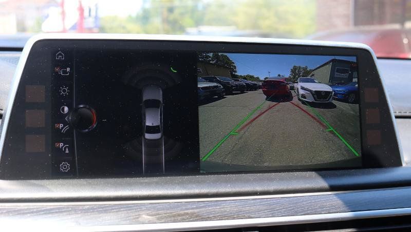 Used 2016 BMW 740i RWD image 13