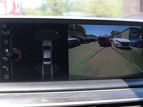 Used 2016 BMW 740i RWD image 13